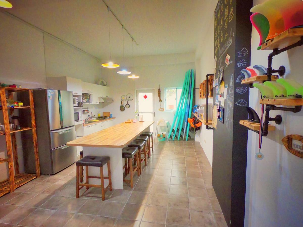 Imanuel Surfing B&B Hengchun Old Town Exterior foto