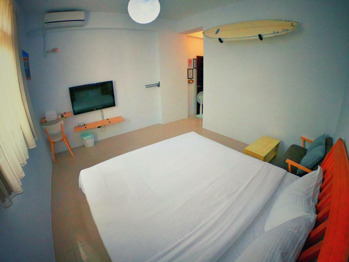 Imanuel Surfing B&B Hengchun Old Town Exterior foto